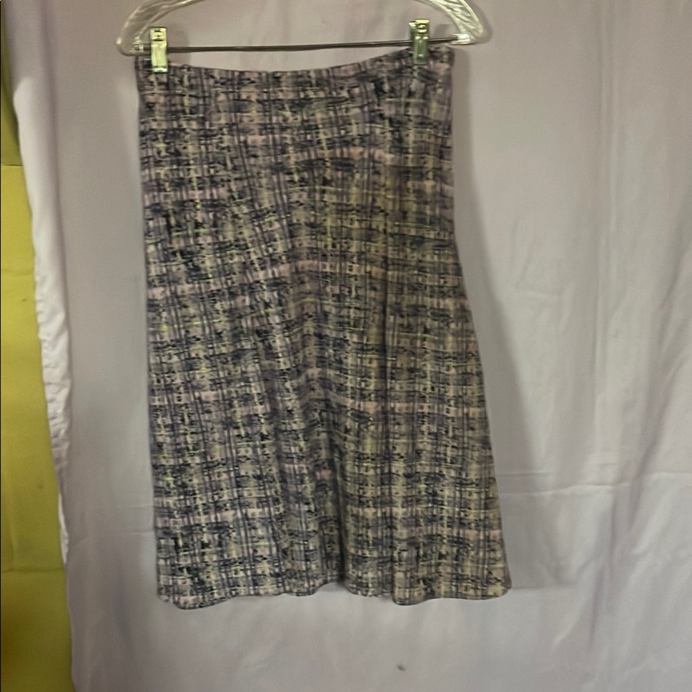Jaclyn Smith A-Line Skirt in Black and Gray Plaid
